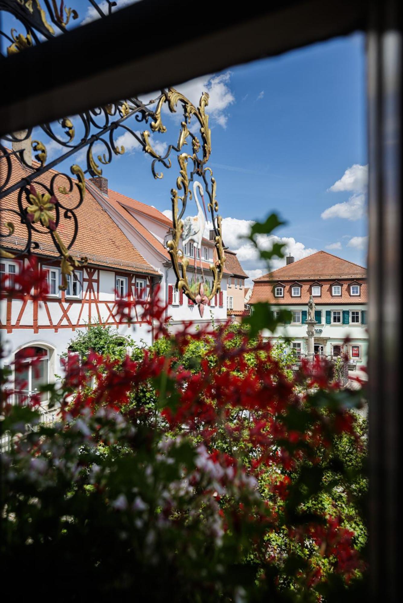 Flair Hotel Zum Storchen Bad Windsheim Exterior foto