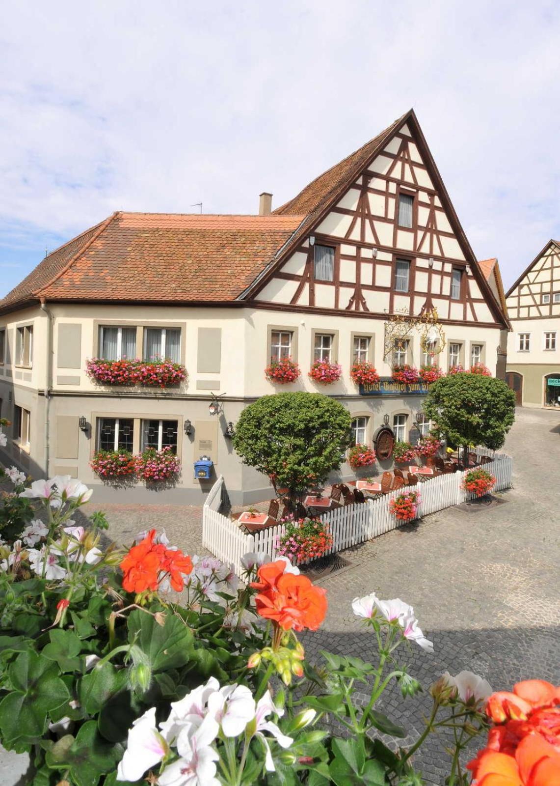 Flair Hotel Zum Storchen Bad Windsheim Exterior foto