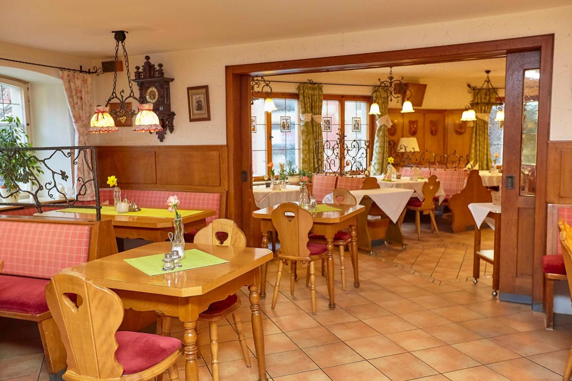 Flair Hotel Zum Storchen Bad Windsheim Exterior foto