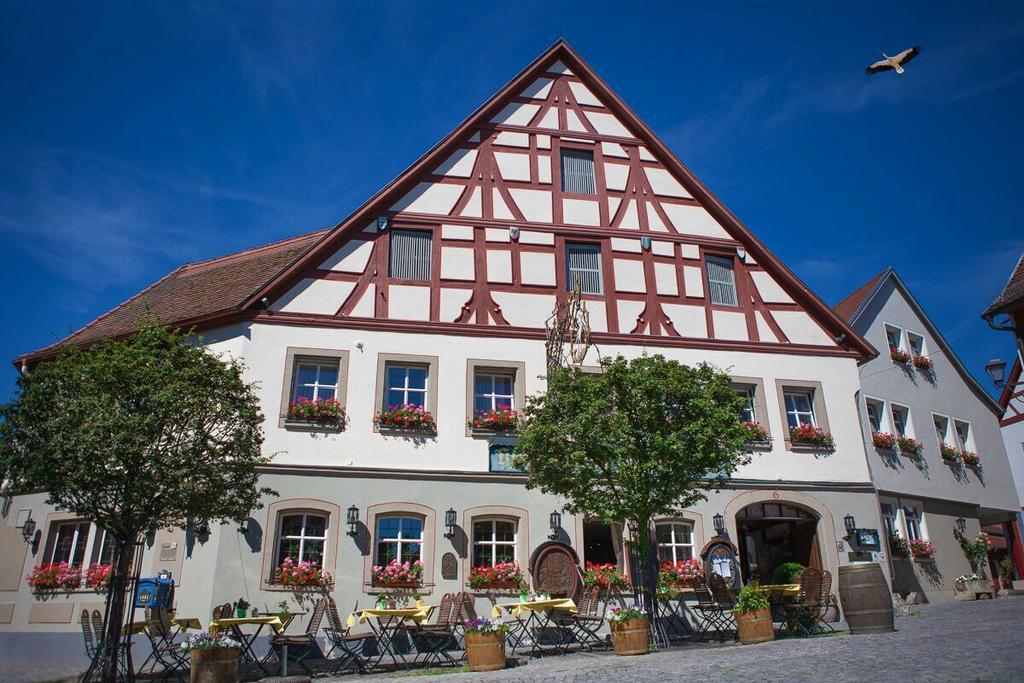 Flair Hotel Zum Storchen Bad Windsheim Exterior foto